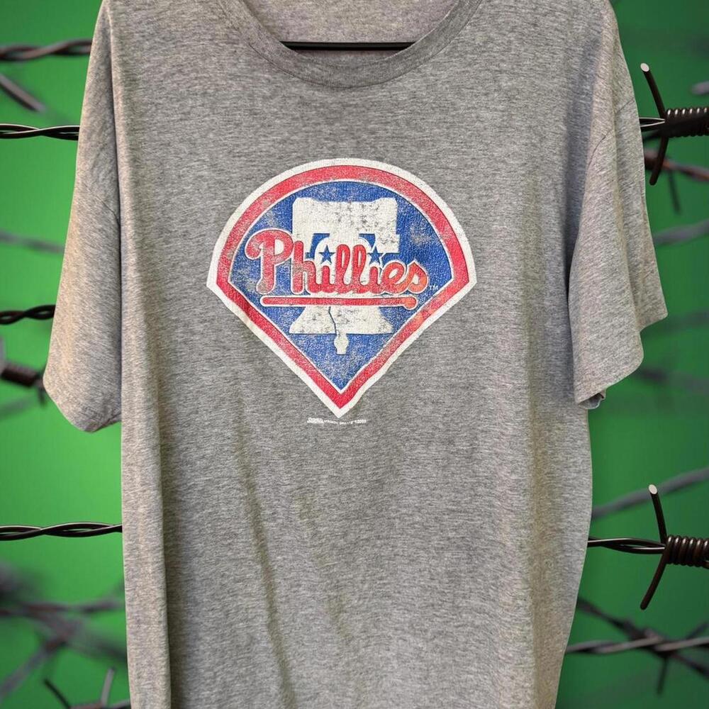 Philadelphia Phillies Shirt
